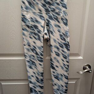 Old Navy PowerSoft Leggings with Pockets, Blue/White (S)